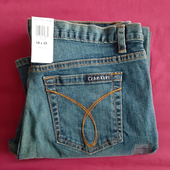 NWT- Women's Calvin Klein Blue Jean's Size; 10 - Picture 3 of 3